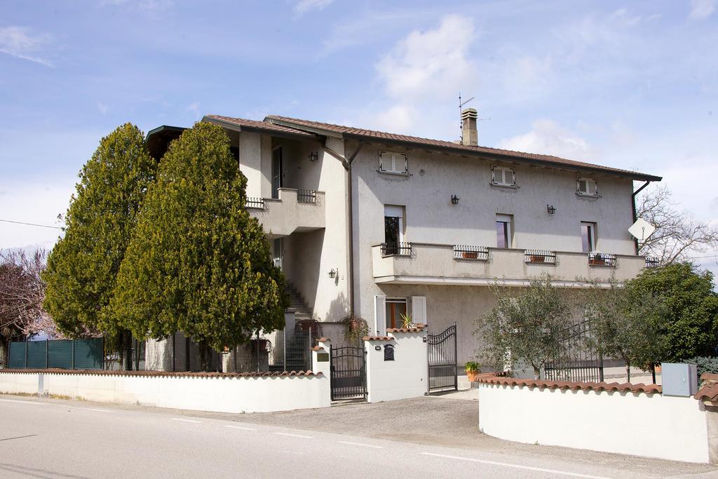 Torretta D'Assisi Acomodação com café da manhã Tordandrea Exterior foto